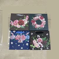 Пакет подарунковий паперовий S "Flower dance" 23*18*10см Stenson R91261-S