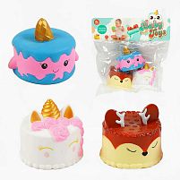 Іграшки для ванни SCA 99 D “Тортики”, 3 штуки, гумові, в пакеті