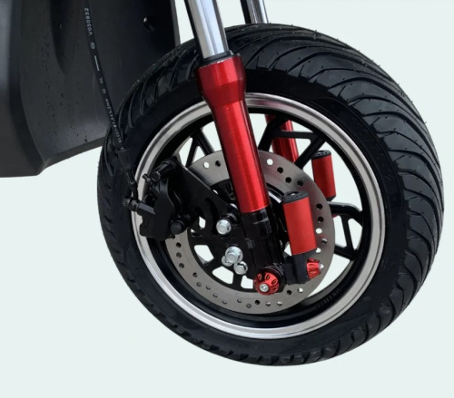 Електроскутер Tecros T600 (колеса: Ø12", акб: 72V/100Ah/Li-ion/з'ємна, мотор: 2500W, пробіг на одному заряді до 220 км, до 80 км/г, чорний) фото 9