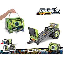 Трек 8899-8 довжина: 33 см, підсвічування, звуки, музика, механічний запускач, 2 металопластикові моделі: 7.5 см, фінішна лінія, в коробці