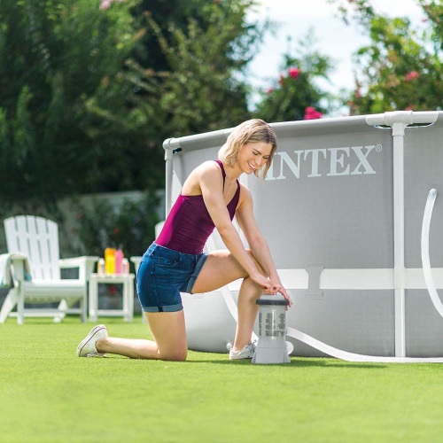 Каркасний басейн Intex 26726 (122*457 см., об'єм: 16805 л., картриджний фільтр-насос 3785 л/год, драбина, тент, підстилка, серія: Prism Frame) фото 12