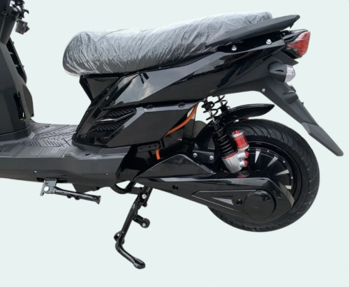 Електроскутер Tecros T600 (колеса: Ø12", акб: 72V/100Ah/Li-ion/з'ємна, мотор: 2500W, пробіг на одному заряді до 220 км, до 80 км/г, чорний) фото 7