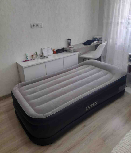 Надувне ліжко Intex 64132 (односпальне, 42*99*198 см., вбудований електронасос 220V) фото 4