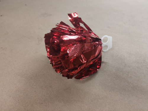 Помпони Stenson (J01673) колір: червоний