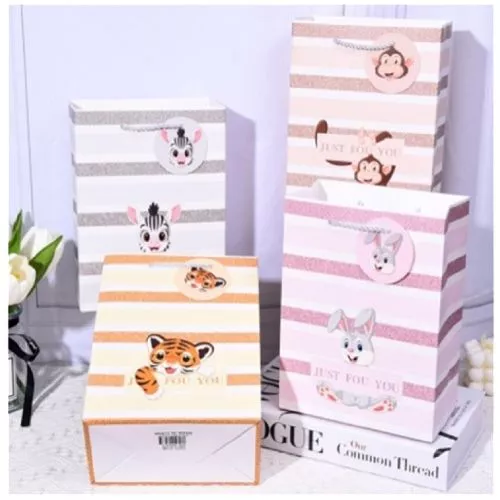 Пакет подарунковий паперовий M "Baby animals" 26*32*10см Stenson R33189-M